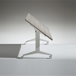 Flip folding table 翻转折叠桌   LAMM星空官方网站品牌